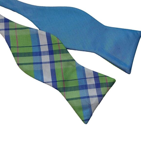 Izod Men's Bow Tie Plaid Blue Green White Pink Adjustable Preppy Prom - Picture 1 of 3